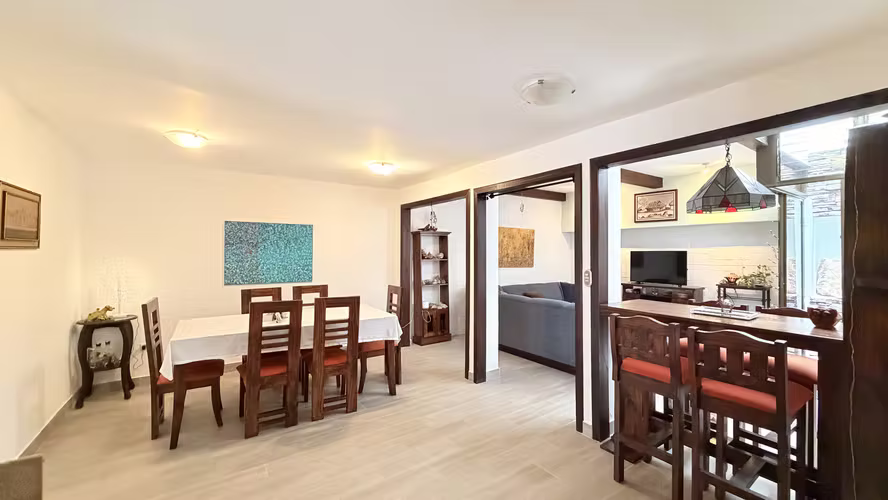 Alquiler Casa Amueblada Residencial Privado | 2 plantas | 3 dormitorios | Sabanilla - Montes de Oca - Imagen 4