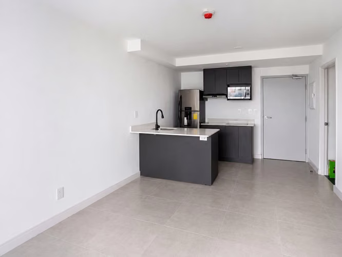 *¡ALQUILO APARTAMENTO EN SKY GARDEN SABANA!*  - Imagen 5