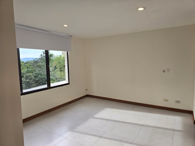 APARTAMENTO EN ALQUILER | ESCAZÚ - EXCELENTE UBICACIÓN - Imagen 13