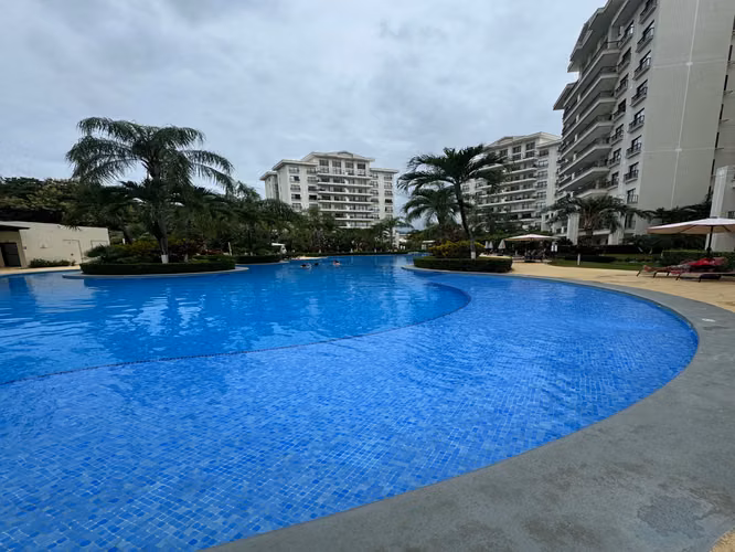 Condominio de 3 Habitaciones en Jacó con Acceso a Piscina en Ubicación Privilegiada
