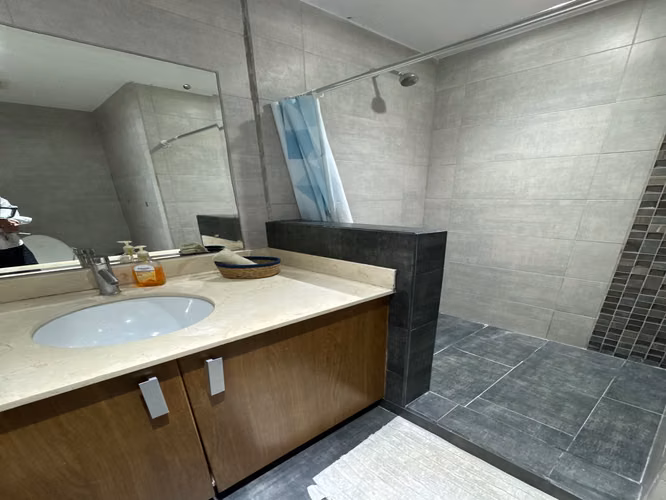 3-Bedroom Jaco Condo with Pool Access in Prime Location - Imagen 19