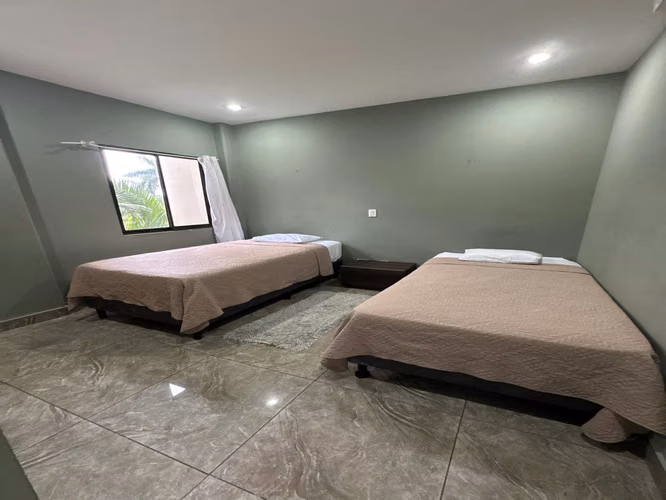 Condominio de 3 Habitaciones en Jacó con Acceso a Piscina en Ubicación Privilegiada - Imagen 3