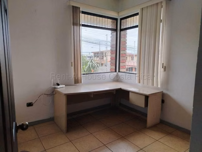 Venta de Casa en Mercedes de Heredia. 27-404 - Imagen 11