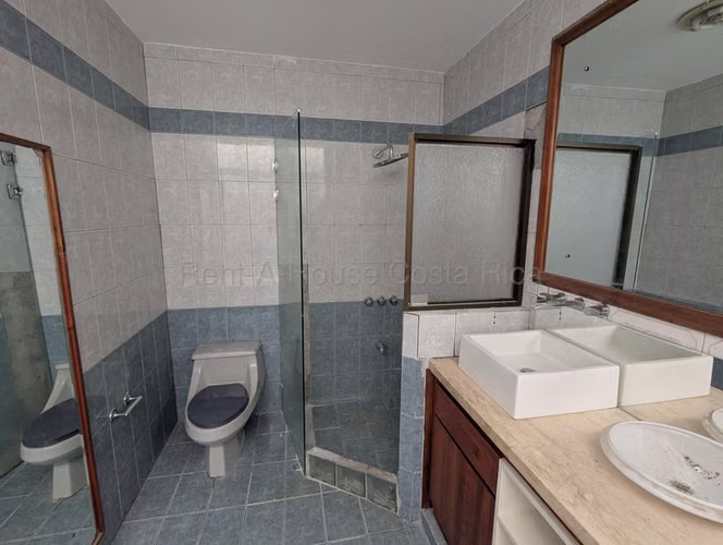 Venta de Casa en San Rafael de Escazú. - Imagen 9
