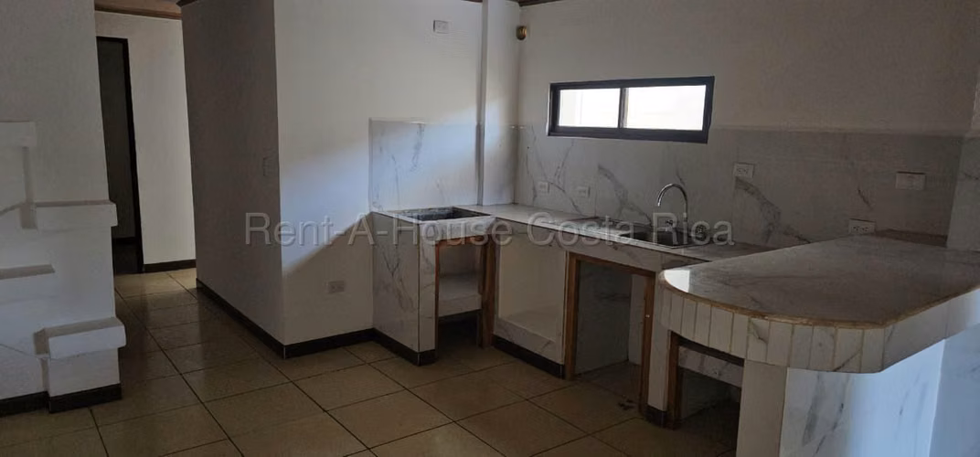 Venta de Propiedad con 1 CASA y 2 Aptos pequeños en Quepos-Aguirre, Puntarenas. 27-355 LCV - Imagen 8