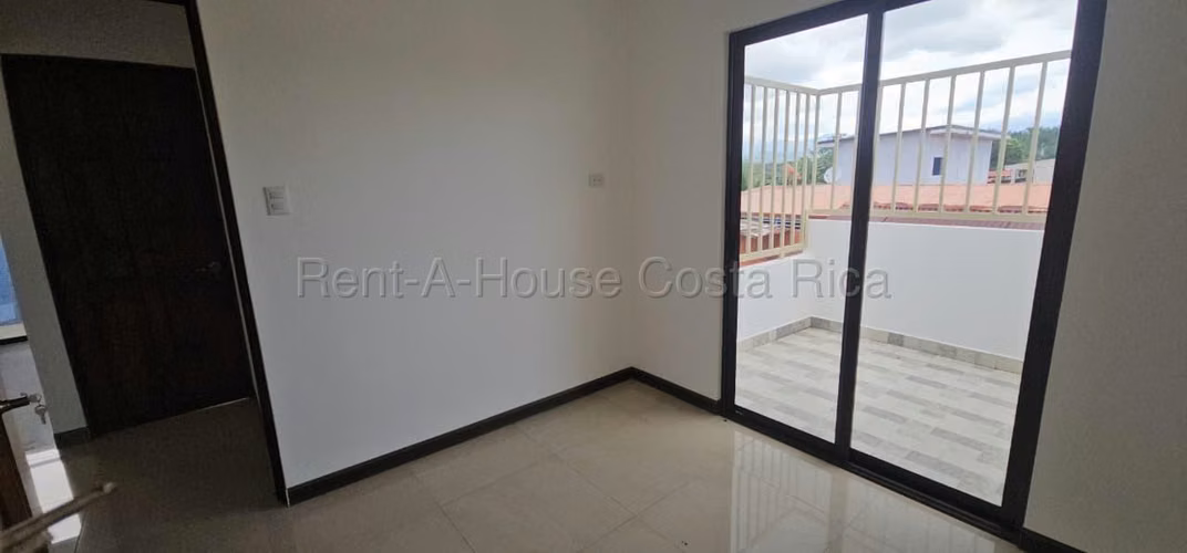 Venta de Propiedad con 1 CASA y 2 Aptos pequeños en Quepos-Aguirre, Puntarenas. 27-355 LCV - Imagen 2