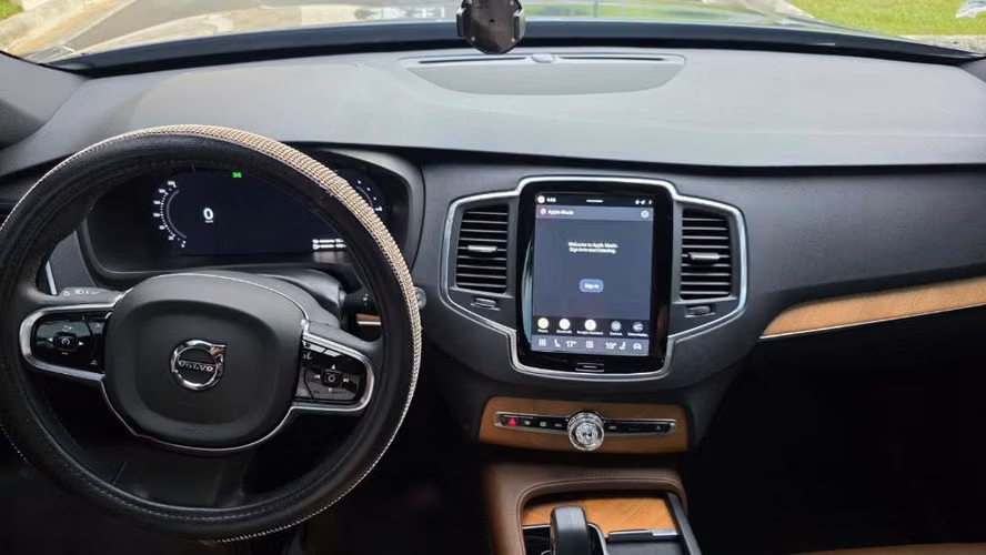 Volvo XC 90 T8