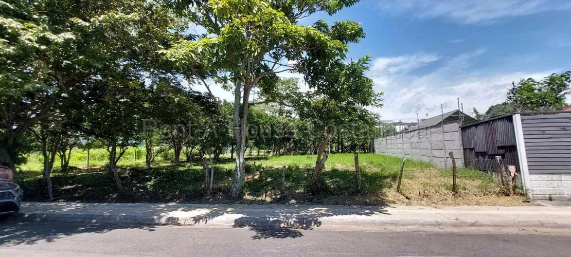 Venta de Lote en Piedades de Santa Ana. 27-5 LCV - Imagen 2