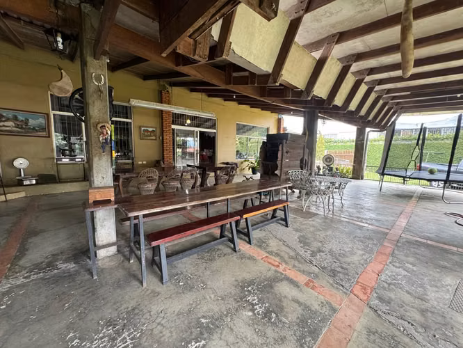 CASA/LOCAL COMERCIAL EN HEREDIA, BELEN 1.520m2 - Imagen 5