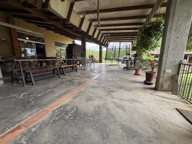 CASA/LOCAL COMERCIAL EN HEREDIA, BELEN 1.520m2 - Imagen 9