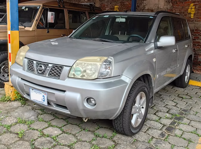 Nissan X Trail 2006 excelentes condiciones.