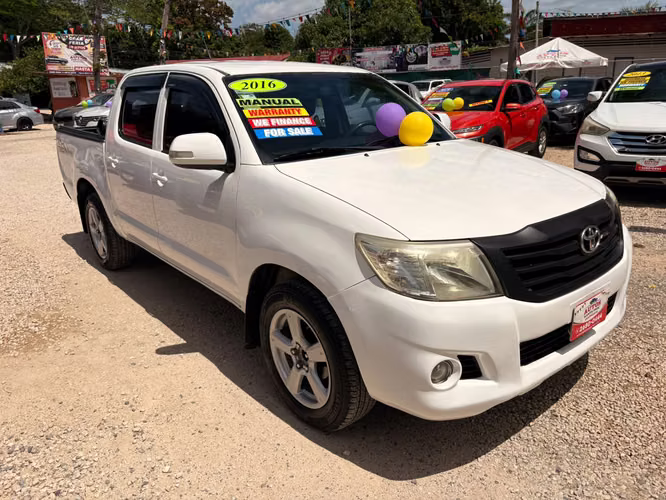 TOYOTA HILUX-2016-MANUAL-TD-CAJA 5TA- - Imagen 4