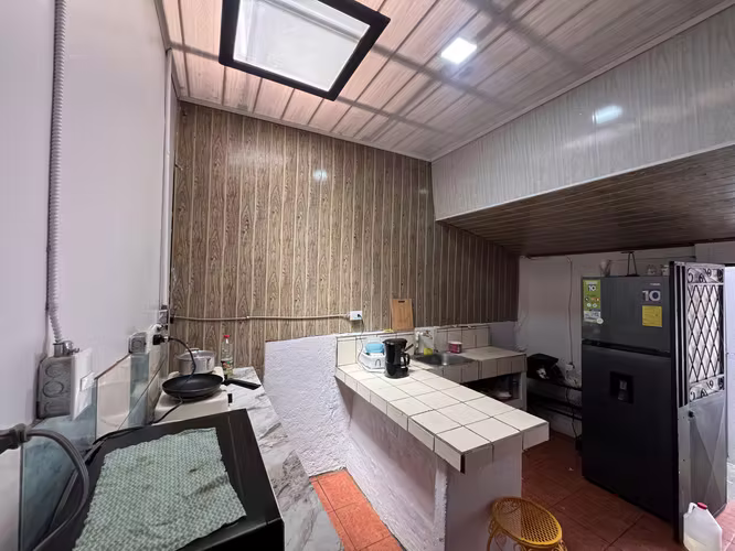 Venta de propiedad con uso de suelo mixto - Imagen 9