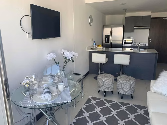 Elegante apartamento amueblado en alquiler en Rohrmoser: Un refugio de luz y confort (ref : 101) - Imagen 7