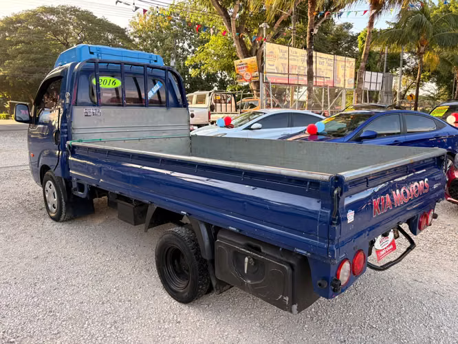 KIA BONGO III-2016-TD-MANUAL-CAJA 6TA- - Imagen 3