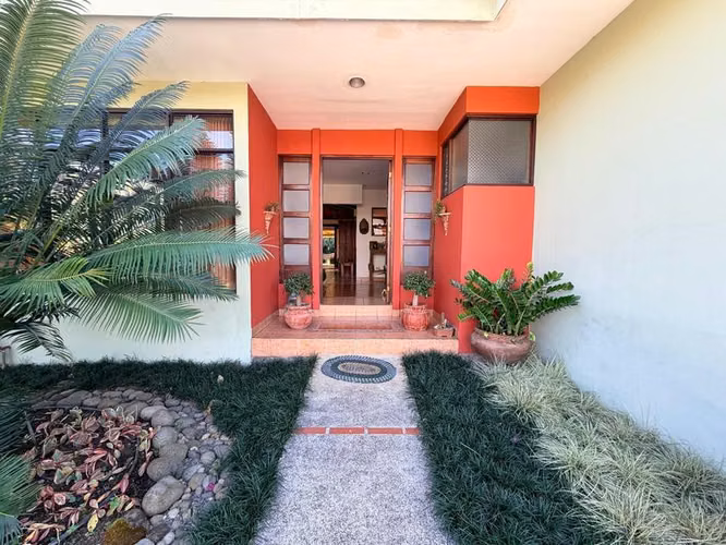 Venta de Casa en Escazú-San Rafael. 26-1295