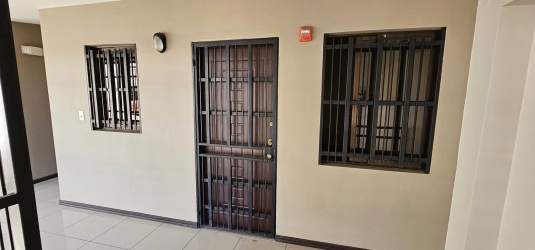 ALQUILER DE APARTAMENTO 1 HAB, CERCA DE LA UNA, HEREDIA