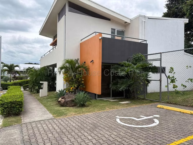 Venta de Casa en Río Oro de Piedades, Santa Ana RZ - Imagen 17