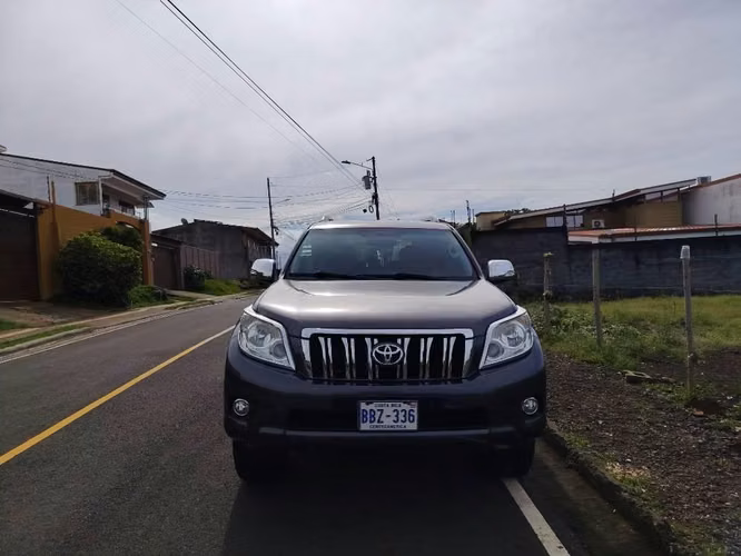 TOYOTA LAND CRUISER PRADO - Imagen 5