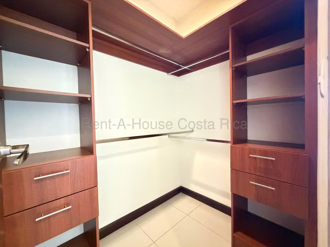Venta de Apartamento en Ulloa-Heredia RZ - Imagen 9