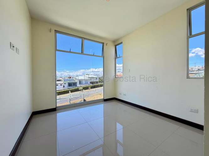 Venta de Apartamento en Ulloa-Heredia RZ - Imagen 7