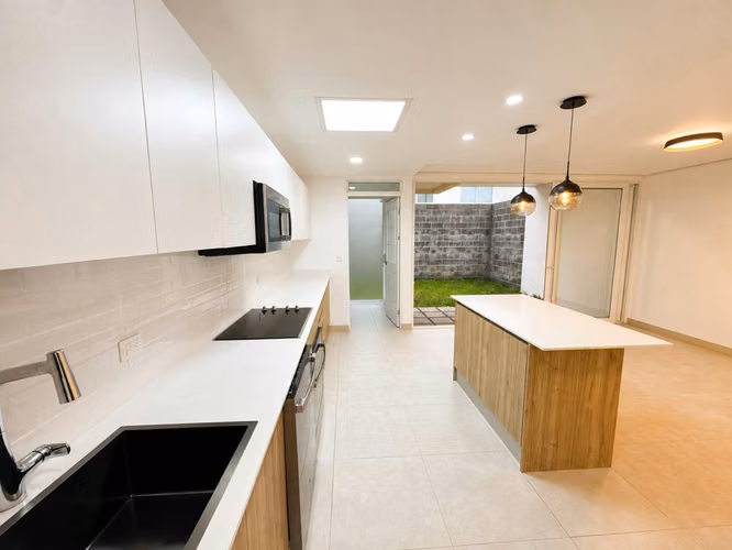 CASA EN ALQUILER | SAN ANTONIO DE ESCAZÚ - Imagen 7