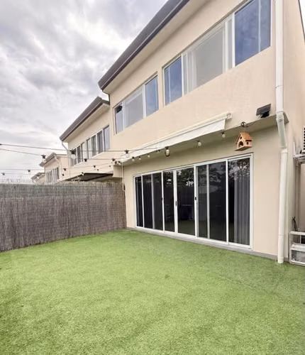 Venta de Casa de 3 Habitaciones con 3 A/C en Condominio Caoba, Ciudad Colón Centro - Imagen 2