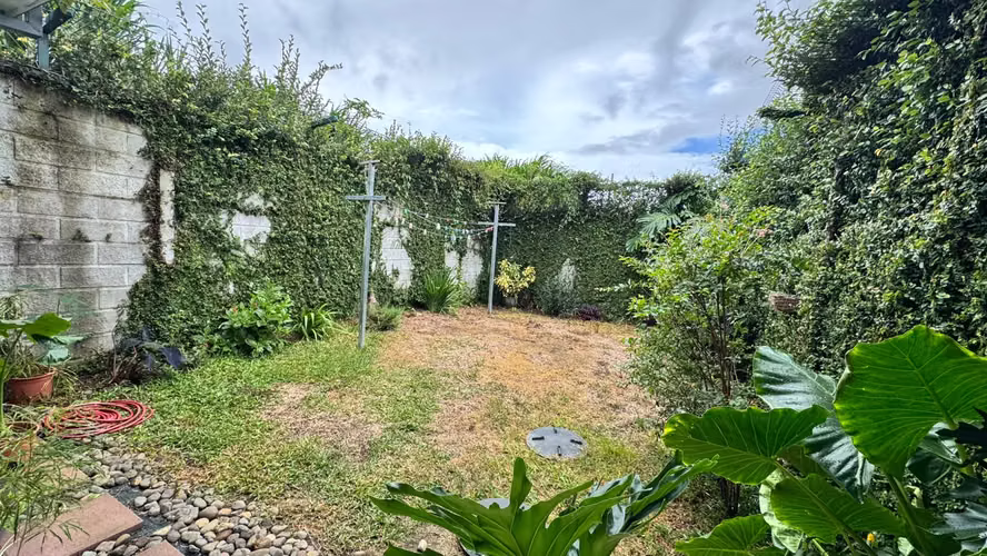 ¡SE VENDE CASA MODERNA EN BARVA DE HEREDIA! - Imagen 19