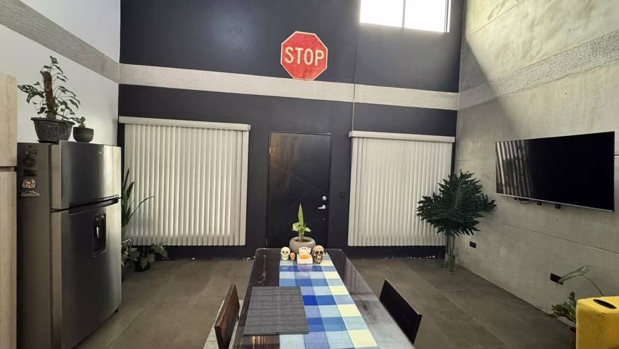 ¡SE VENDE CASA MODERNA EN BARVA DE HEREDIA! - Imagen 17