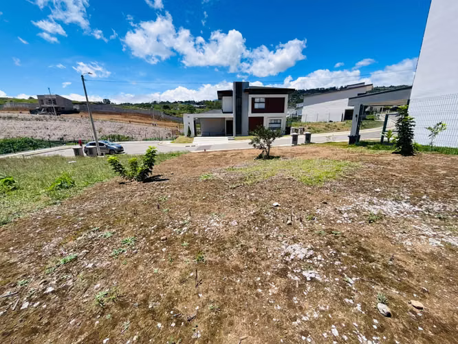Venta lote Tres Ríos - Imagen 3
