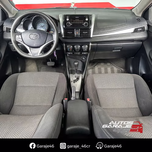 TOYOTA YARIS E 2017