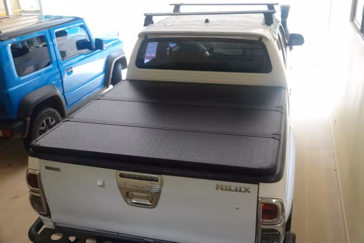 2013 Toyota Hilux Automático - Imagen 5