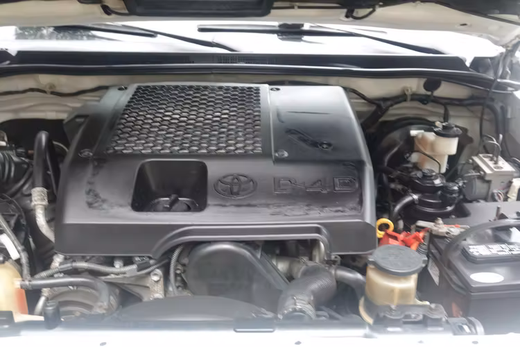 2013 Toyota Hilux Automático - Imagen 11