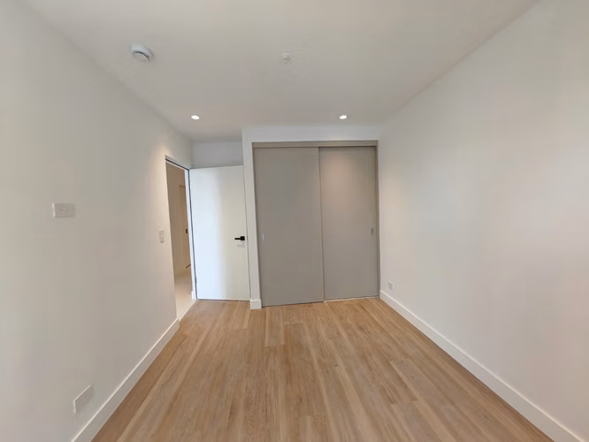 Alquiler de Apartamento Nuevo de 2 habitaciones | Parkwood Nunciatura - Imagen 12