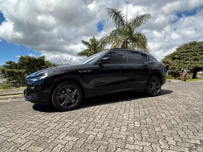 MASERATI LEVANTE - Imagen 5