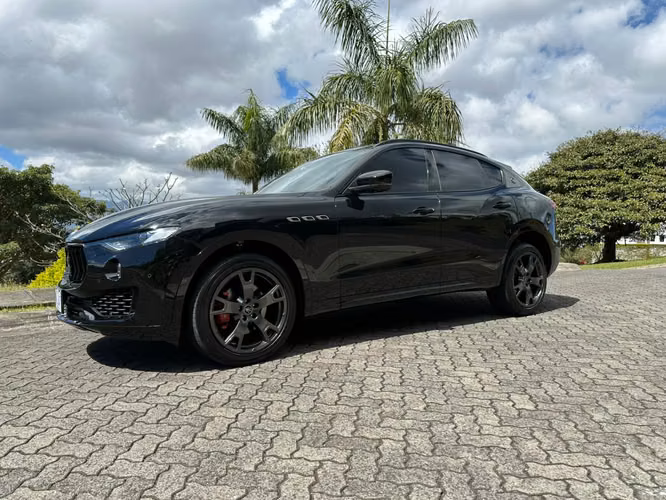 MASERATI LEVANTE - Imagen 1