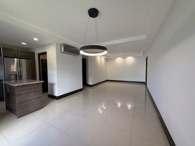 Venta de Apartamento de 3 habitaciones en Brasil de Santa Ana - Imagen 9