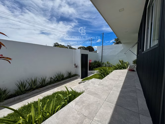 Local Comercial en Alquiler en Grecia, Alajuela | Oficinas, Clínicas y Espacio Operativo   Ubicado a tan solo 600 met - Imagen 14
