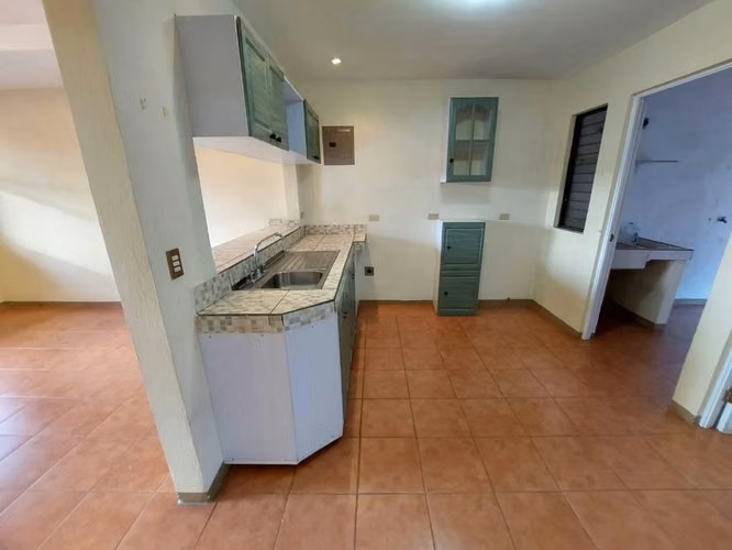 Alquiler apartamento Curridabat - Imagen 2