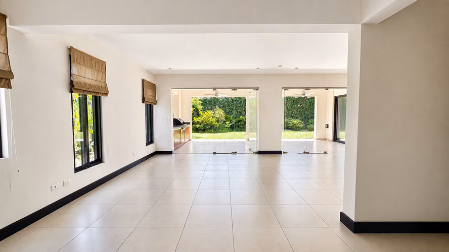 VENTA DE CASA EN RÍO ORO, SANTA ANA* - Imagen 5