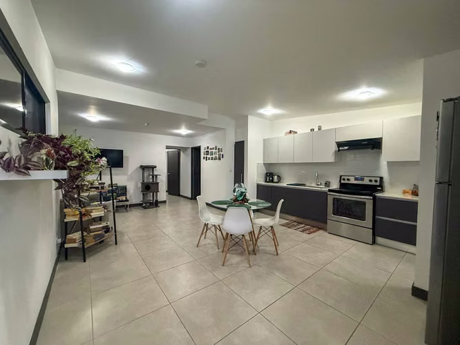 Venta de apartamento A 800 m. de la U Fidélitas En San Francisco De Heredia