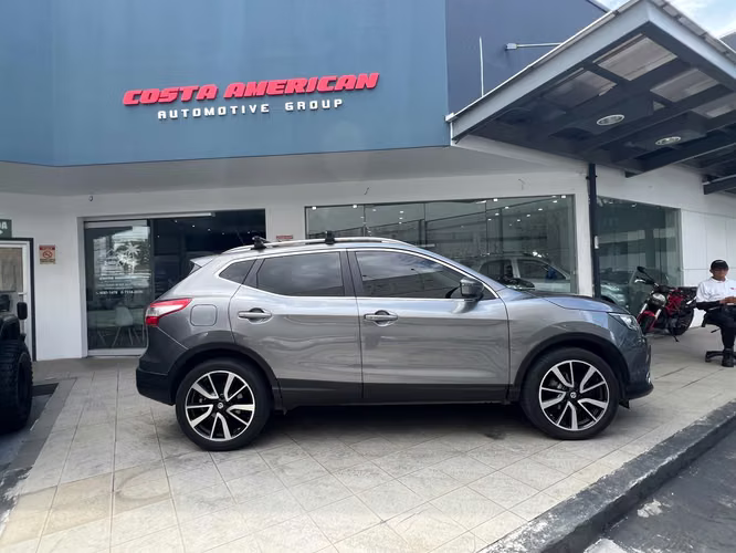 2018 Nissan Qashqai - Imagen 4