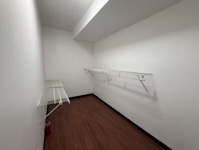 Se vende / Alquila casa con excelente ubicación (MJ) - Imagen 12