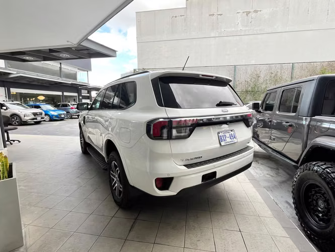 2023 Ford Everest