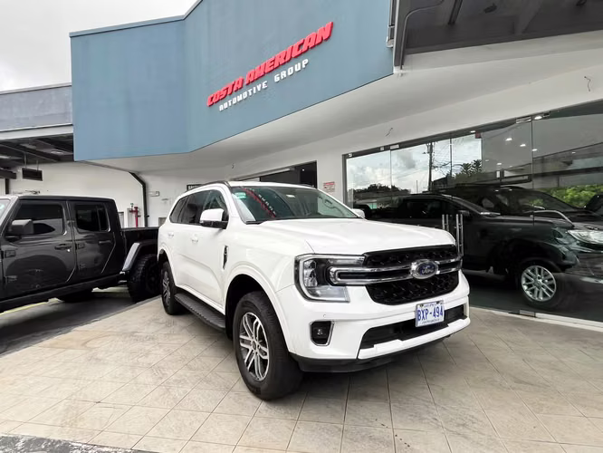 2023 Ford Everest