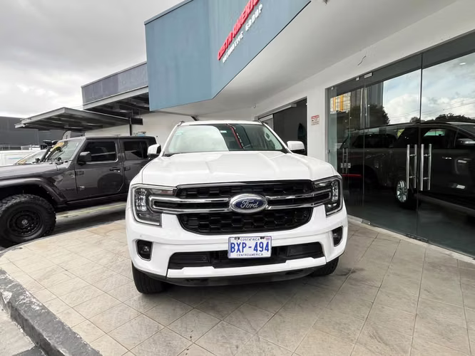 2023 Ford Everest