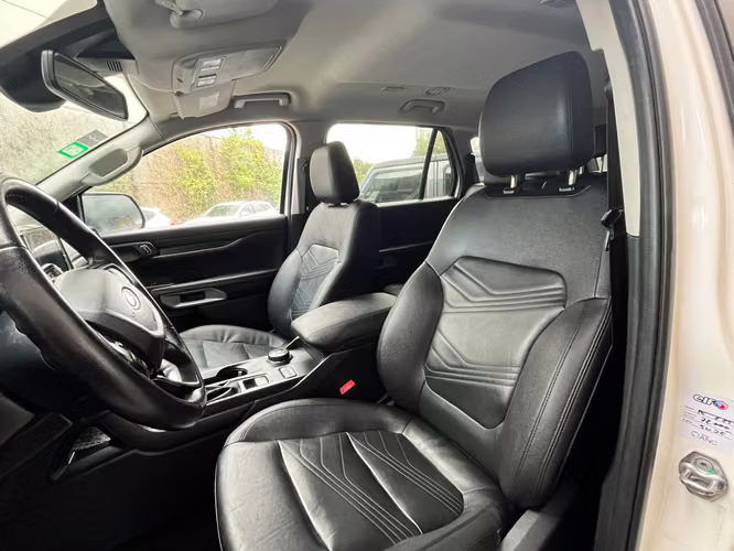 2023 Ford Everest