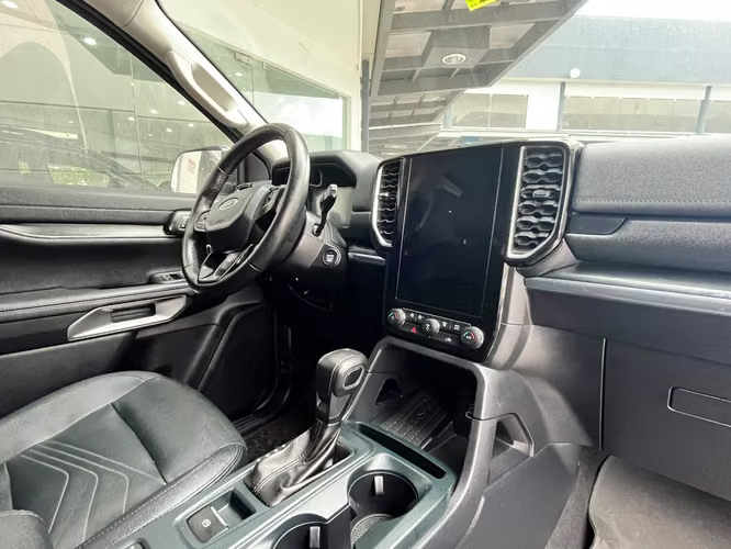 2023 Ford Everest