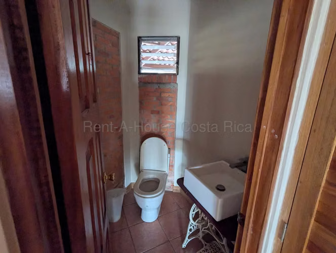 ESCAZU,SAN RAFAEL. OPORTUNIDAD EN VENTA AMPLIA CASA MP 27-406 - Imagen 4