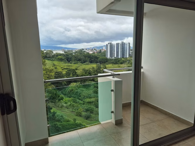 ALQUILER EN VISTAS DEL ROBLEDAL | LA URUCA | $900 - Imagen 5